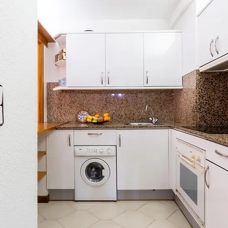 Novelty-primera Linea Mar Apartman Salou