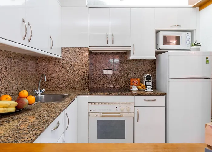 Novelty-primera Linea Mar アパート